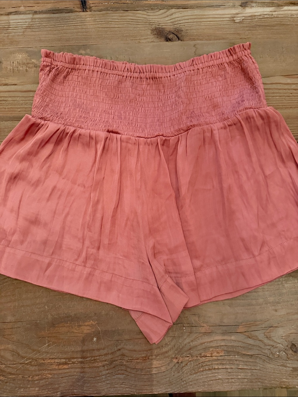Women's Coral Smocked Waist Shorts